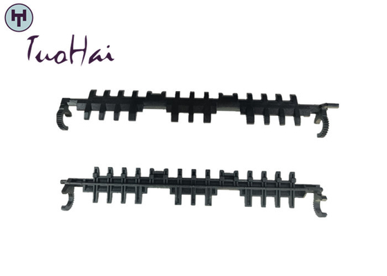 Hitachi M7613178A WET-UR GUIDE ET/VS Hitachi ATM Части 2P006428